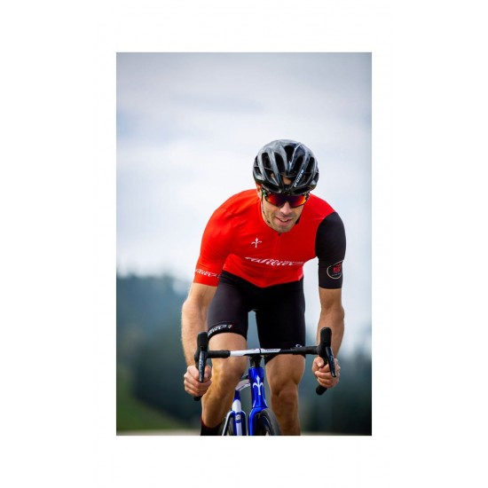 CYCLING CLUB Trägerhose kurz schwarz CYCLING CLUB Trägerhose kurz schwarz
