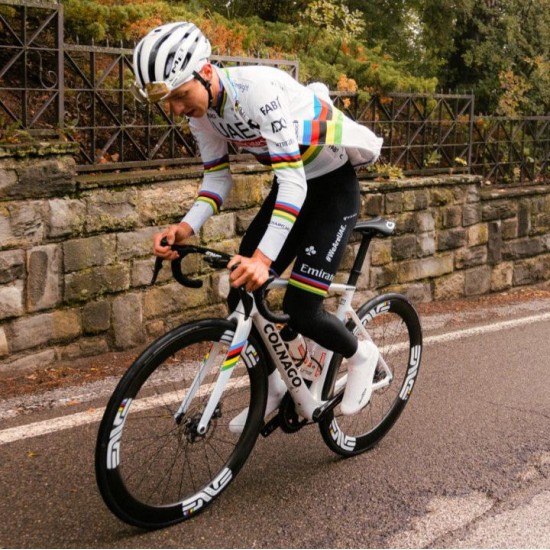 Herren Team UAE 2024 Pissei langarmtrikot-Weltmeister Radtrikot Kaufen Herren Team UAE 2024 Pissei langarmtrikot-Weltmeister Radtrikot Kaufen