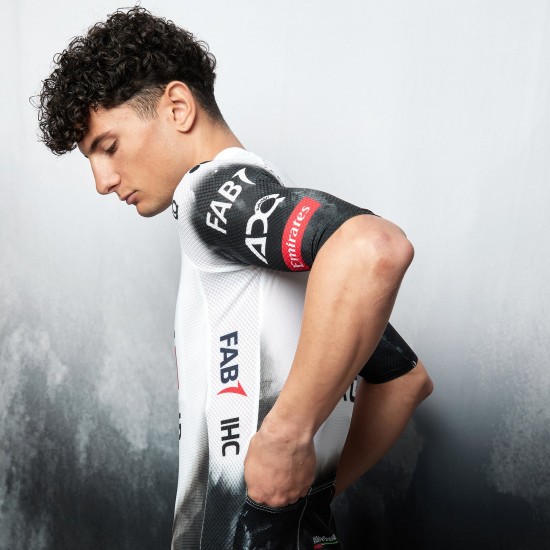Herren UAE Team Emirates 2025 Pissei Magistrale Ultra trikot Radtrikot Kaufen Herren UAE Team Emirates 2025 Pissei Magistrale Ultra trikot Radtrikot Kaufen