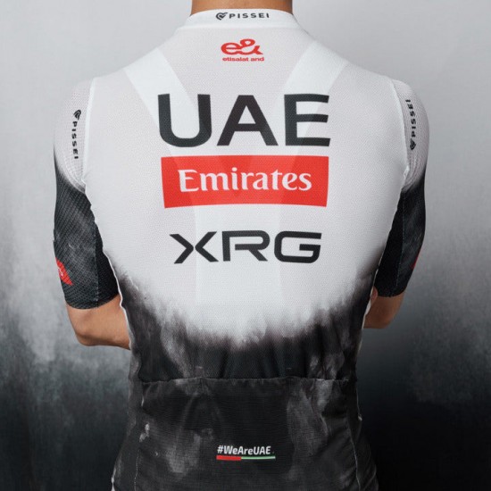 Herren Pissei UAE Team Emirates 2025 Magistrale trikot Radtrikot Kaufen Herren Pissei UAE Team Emirates 2025 Magistrale trikot Radtrikot Kaufen